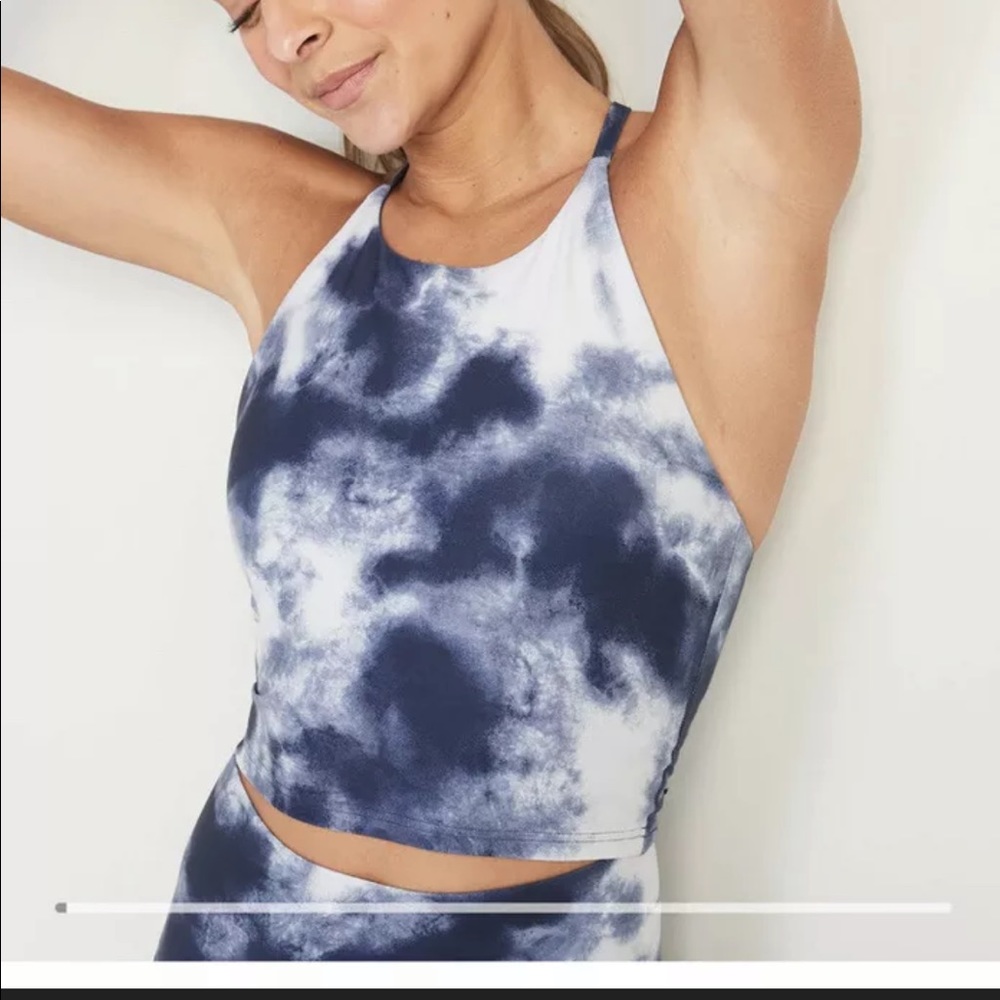 ON Light Support PowerSoft Longline Sports Bra